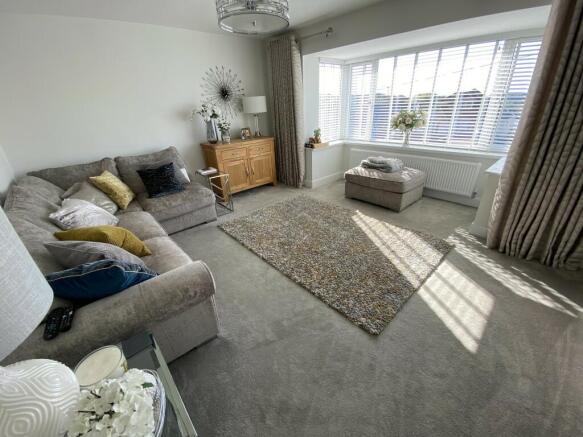 Sitting room/Bedroom