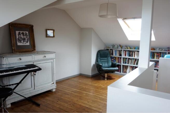Bedroom Three/Study