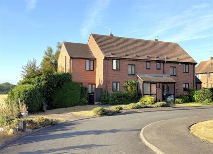Trenchard Close, Newton