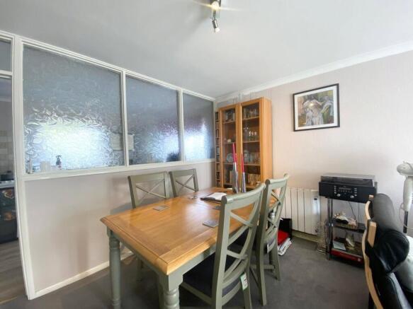 Glen View, Gravesend, Kent, DA12 photo 4