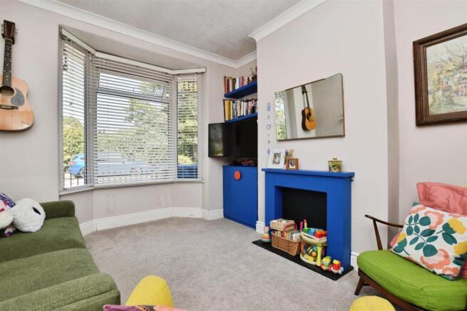 2 bed Terraced for sale Image 6