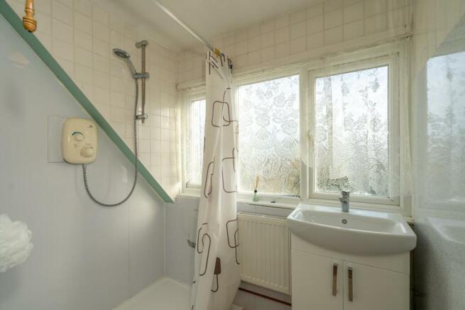 Shower Room.jpg