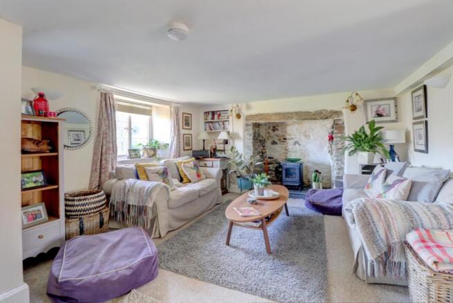 Sitting room.jpg