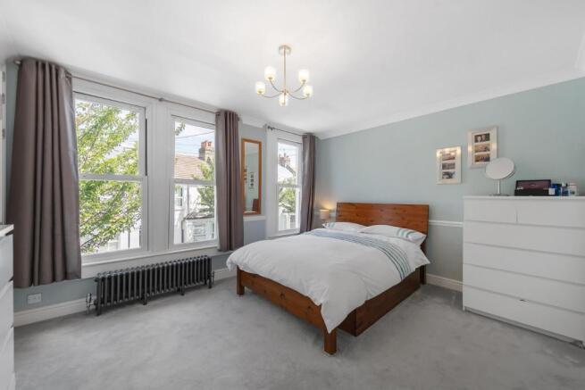 Bedroom (1).jpg