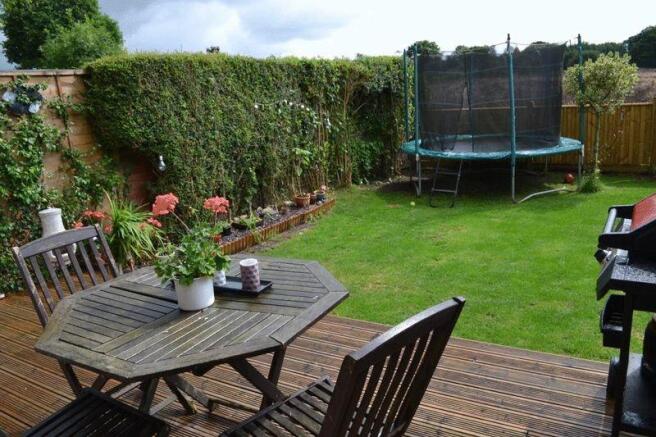 Rear Garden al...