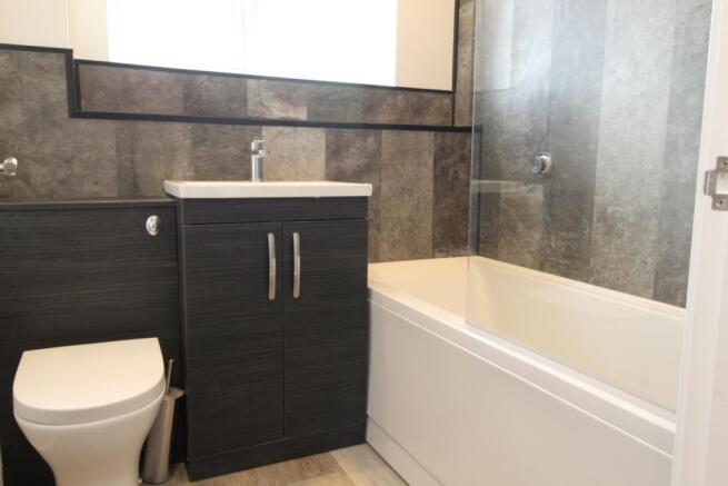 Bathroom/Shower Room