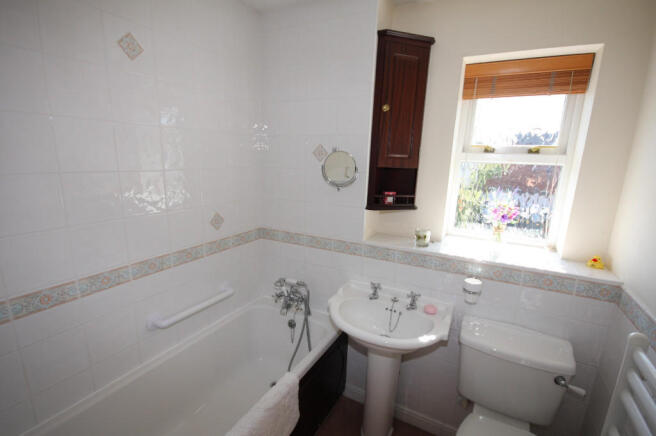 Photo 10
