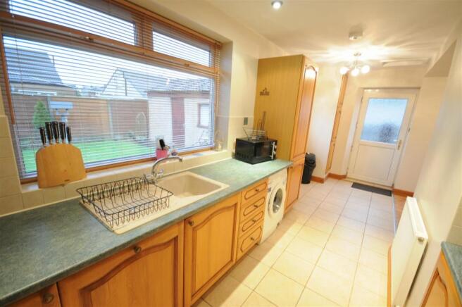 Dining kitchen