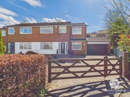 25, Walmsley Brow, Clitheroe BB7 9TT