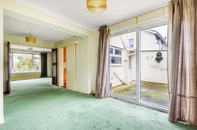 Family room/di...