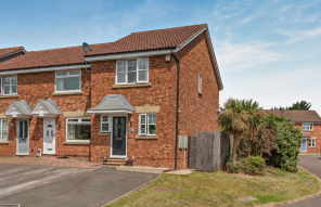 17, Holly Dene, Ossett WF5 9TF