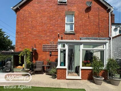 3-bedroom cottage in the heart of Wellington.