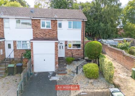 Worcester Road, Bromsgrove, Worcestershire, B61
