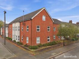 Flat 5, 27, Britannia Road, Brentwood CM14 5FH