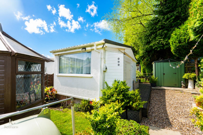 1 bed Park Home for sale Image 12