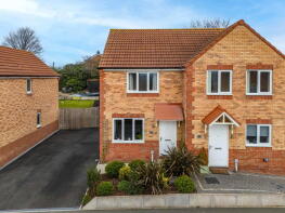 27, Wedgewood Way, Knottingley WF11 0DD
