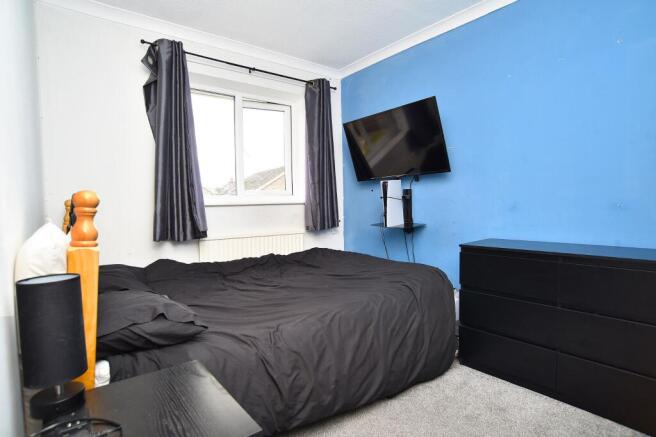 5 bed Semi-Detached for sale Image 12