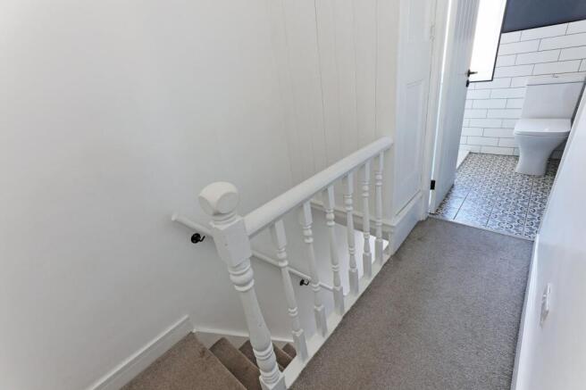 1 bed Terraced to rent Image 8