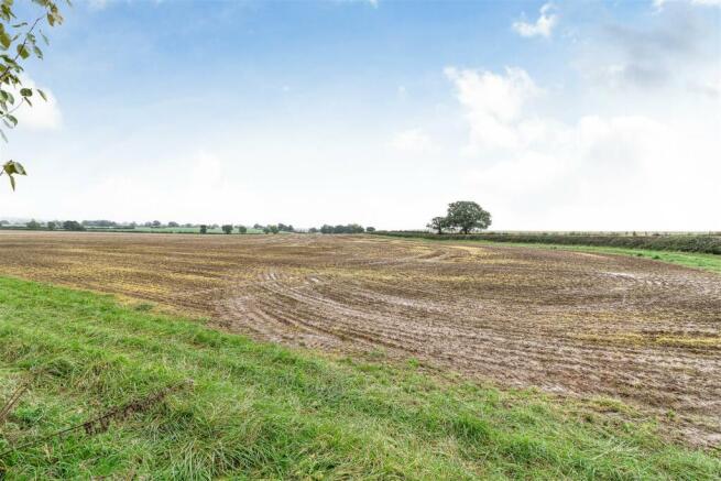 2 Shenton Lane Upton