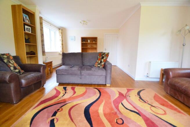 Sitting/Dining Room