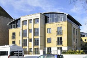 Flat 11, 1 Amelia Court, Union Place, Worthing Central, Worthing BN11 1AH