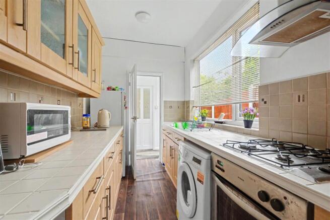 Kitchen_1.jpeg