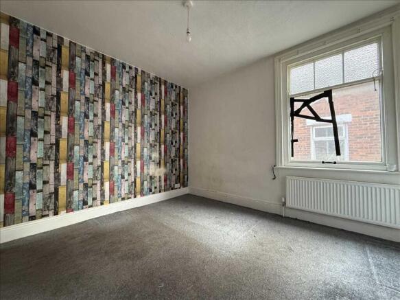 2 bed Flat for sale Image 10