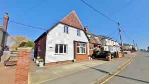 Wavecrest, Green Lane, Walton On The Naze CO14 8HA