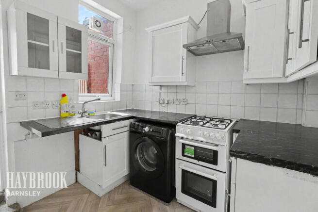 3 bed Terraced for sale Image 4