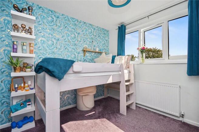 4 bed Semi-Detached for sale Image 9