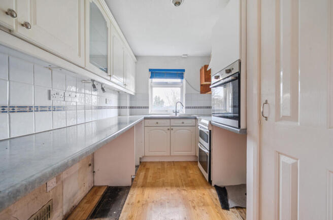 1407741-9-69808fd...