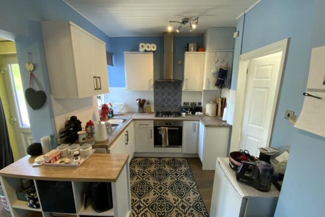 kitchen/dining room 