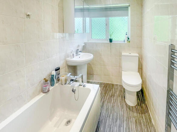 3 bed Semi-Detached for sale Image 12