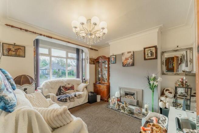 3 bed Semi-Detached for sale Image 4