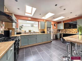 57, Green Lanes, Prestatyn LL19 7BH