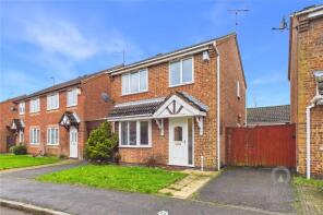 39, Swinburne Close, Kettering NN16 9BX