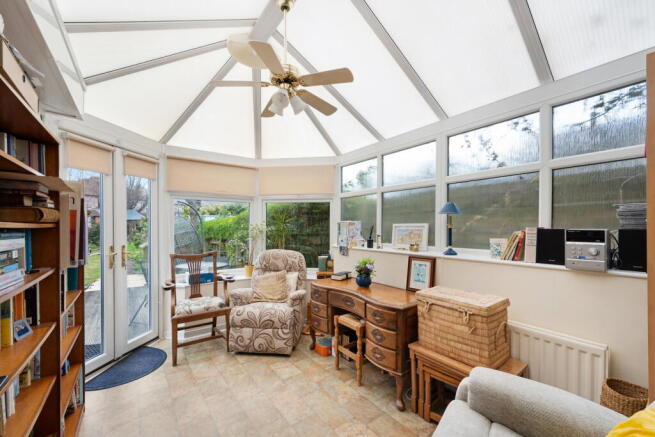3 bed Semi-Detached for sale Image 5