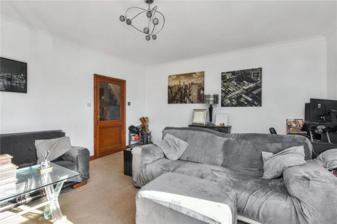 2 bed Apartment for sale Image 12