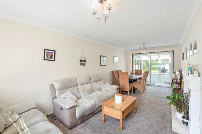 3 bed Semi-Detached for sale Image 9