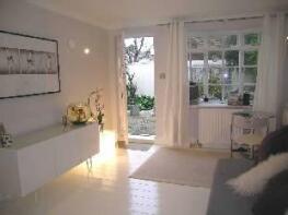 Studio Flat Ground Floor Rear A, 132, Felsham Road, London SW15 1DP