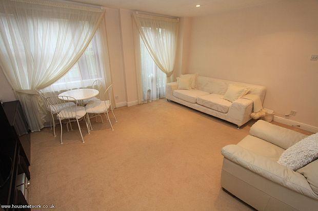 Sitting / Dining Room