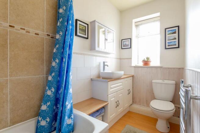 2 bed Terraced for sale Image 12
