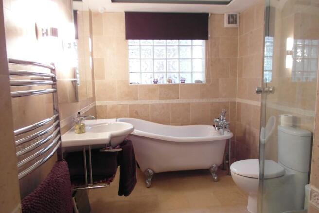 Photo 9
