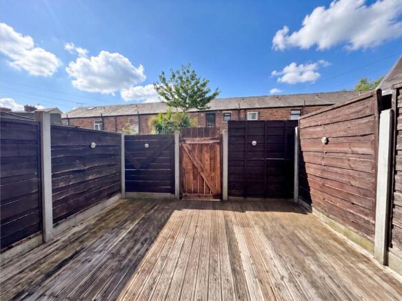 2 bed Terraced for sale Image 12