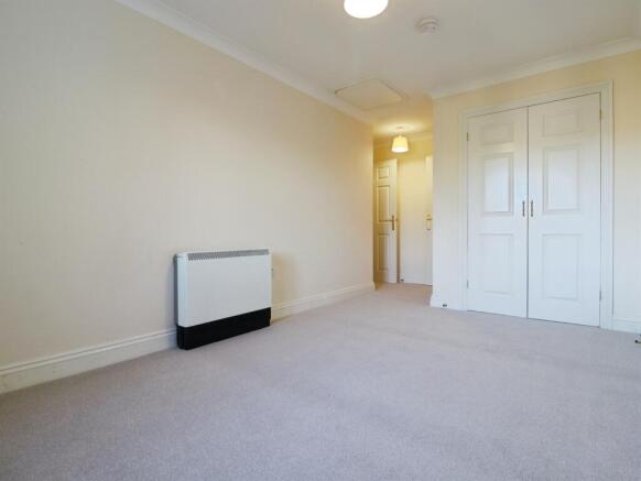 Ty Glas Road, Llanishen, Cardiff photo 4