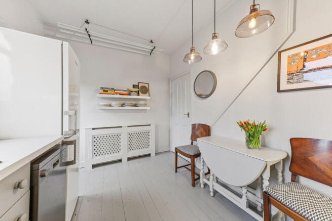 2 bed Terraced for sale Image 5