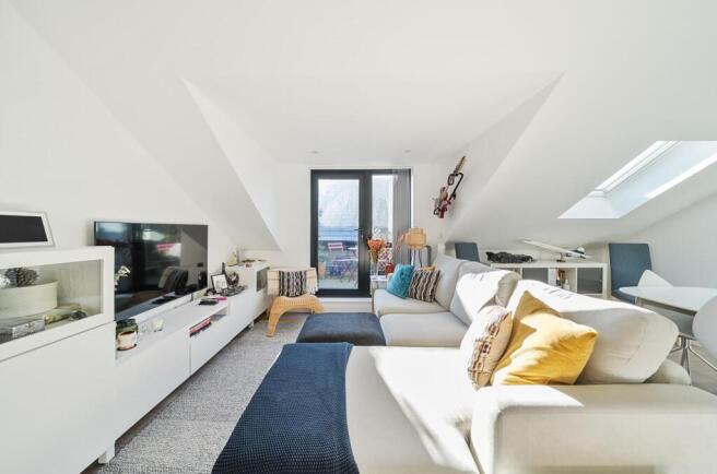 Davidson Frost-Wellings, DFW, Milburn House, Livin