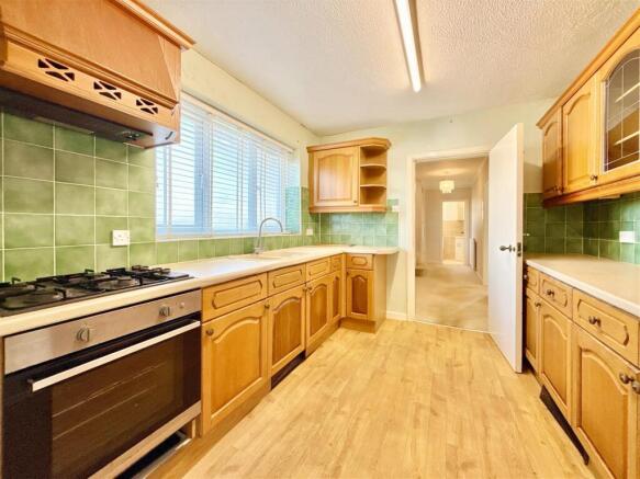 Kitchen.JPG
