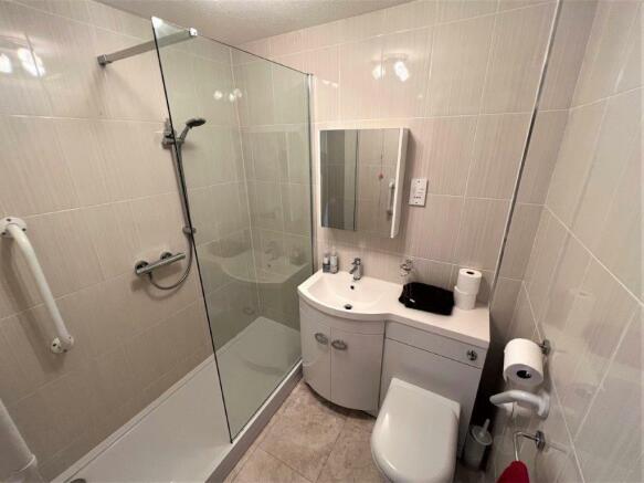 shower room.jpg