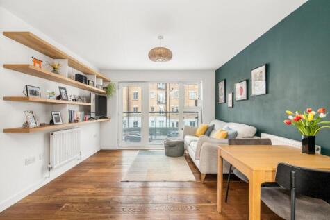 Calypso Crescent, Peckham, London, SE15